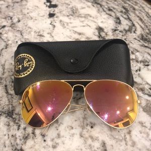 Authentic Rose Gold Aviators LG size w/ case
